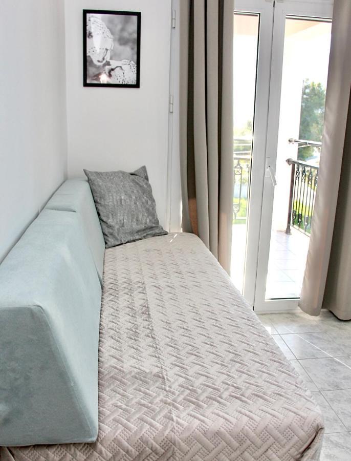 Cozy Flat At Regina Apartments Alykanas  Exterior foto
